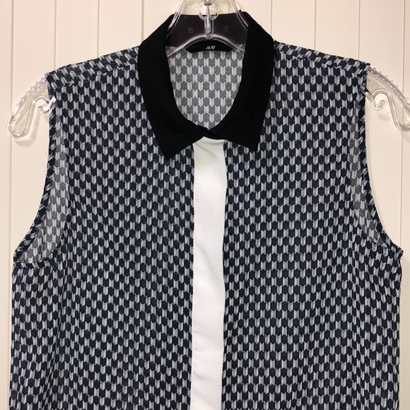 H & M Sheer Sleeveless Collared Printed Blouse 34” - Picture 2 of 9